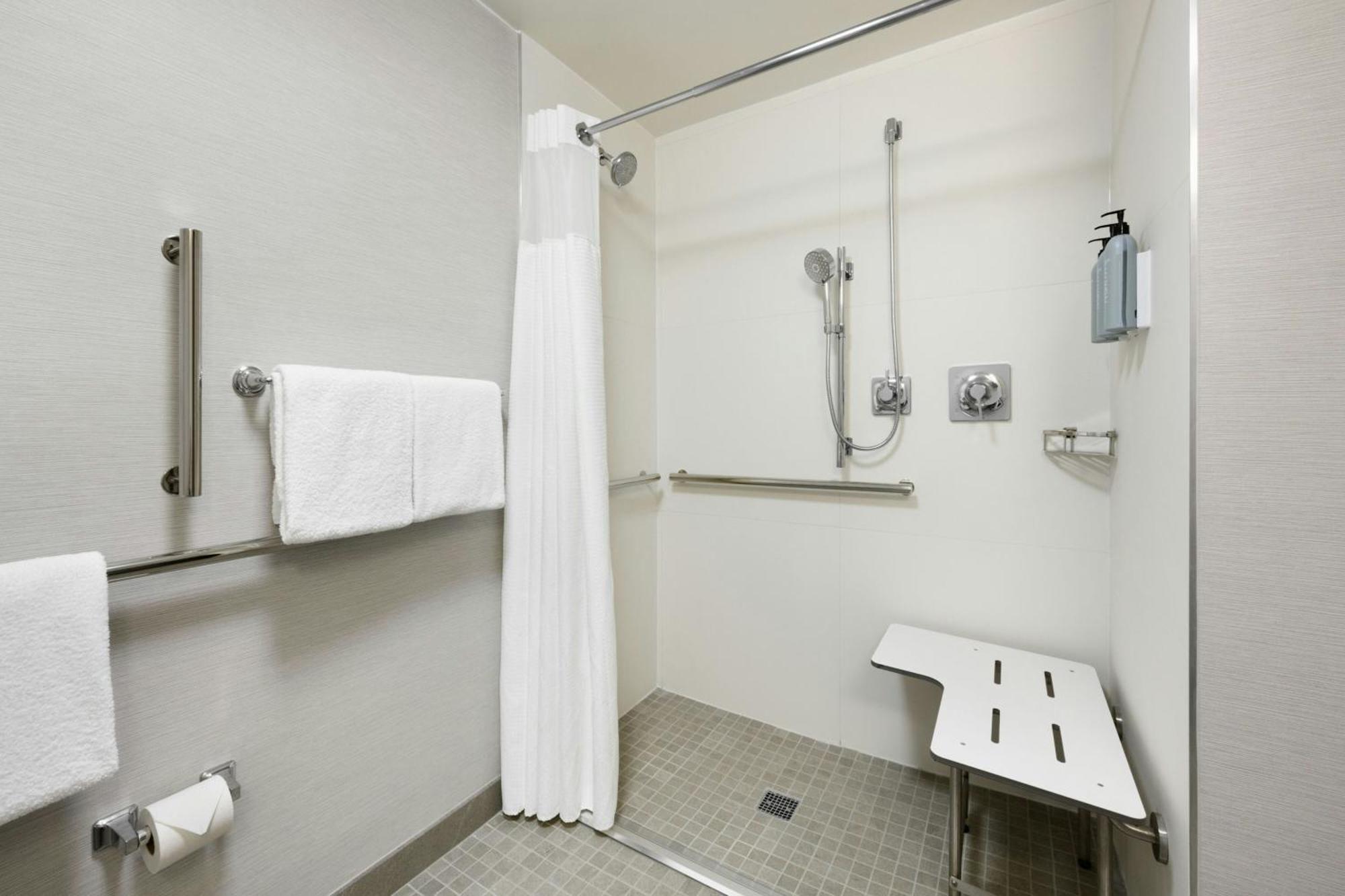 Courtyard By Marriott Denver Central Park Exteriér fotografie