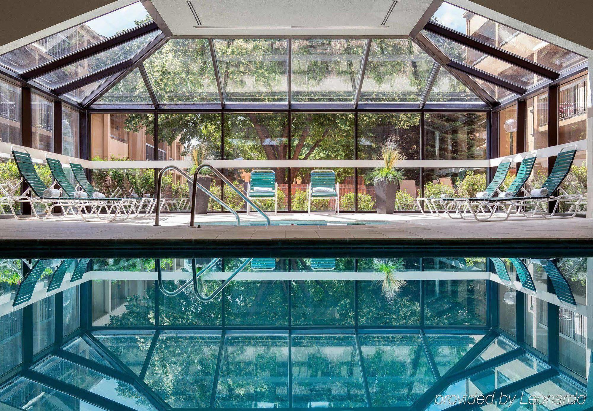 Courtyard By Marriott Denver Central Park Exteriér fotografie